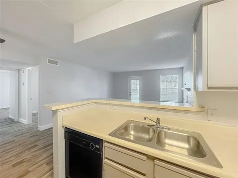 4301 Lizshire Lane Orlando FL 32822