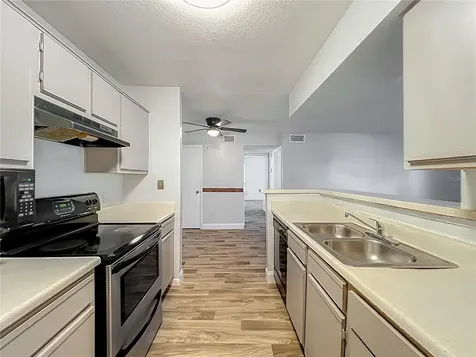 4301 Lizshire Lane Orlando FL 32822