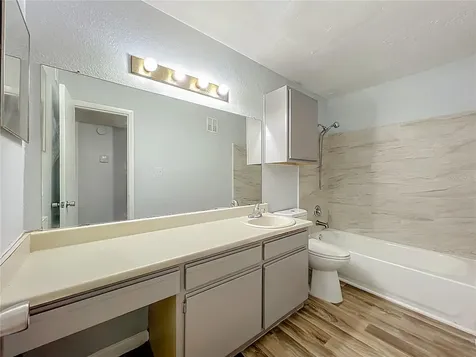 4301 Lizshire Lane Orlando FL 32822