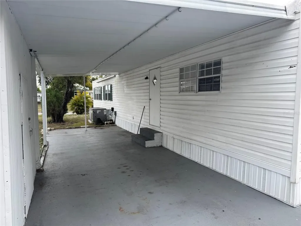 5480 Pineland Avenue Port Orange FL 32127