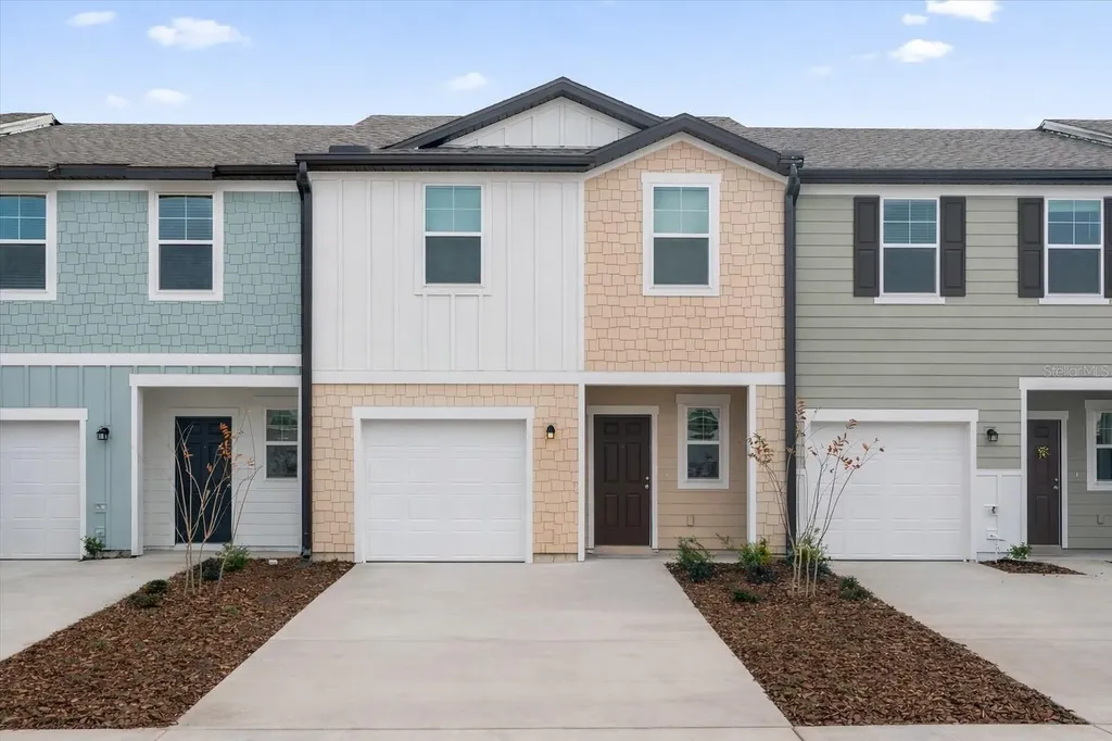 5942 Chestnut Grove Place St Cloud FL 34771