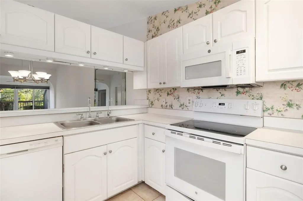 4460 Winston Lane N Sarasota FL 34235