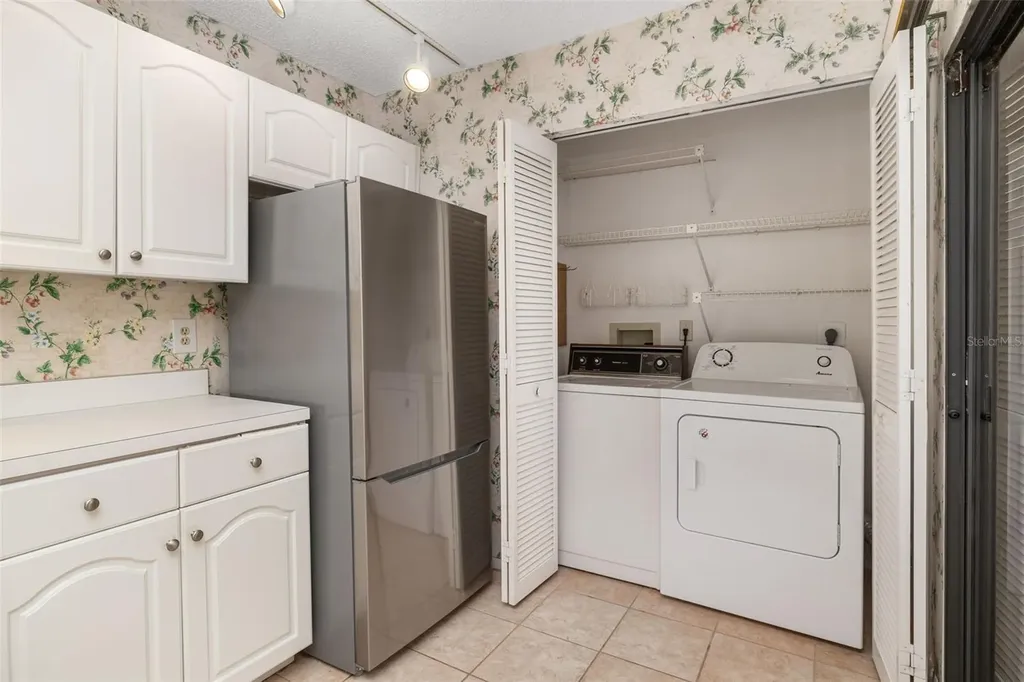 4460 Winston Lane N Sarasota FL 34235