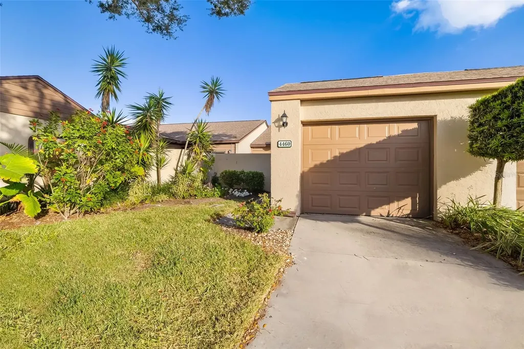 4460 Winston Lane N Sarasota FL 34235