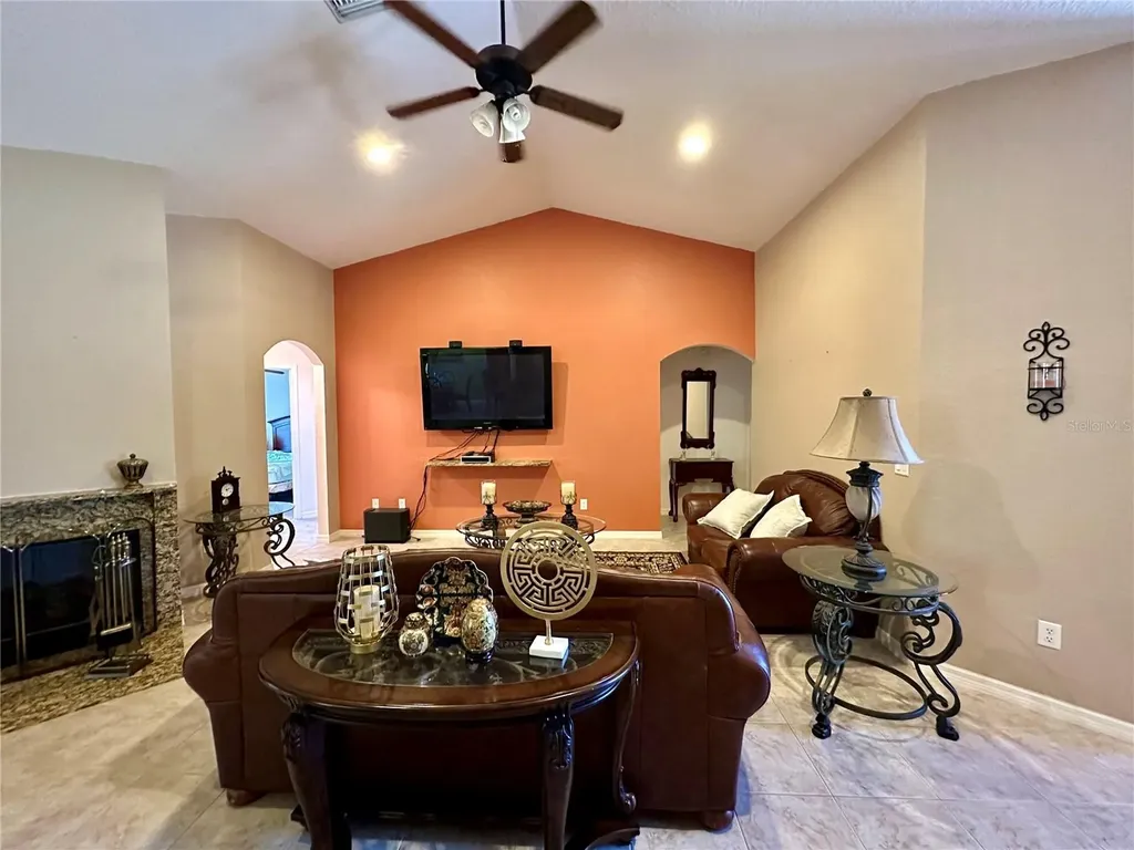 2576 SW 175th Loop Ocala FL 34473