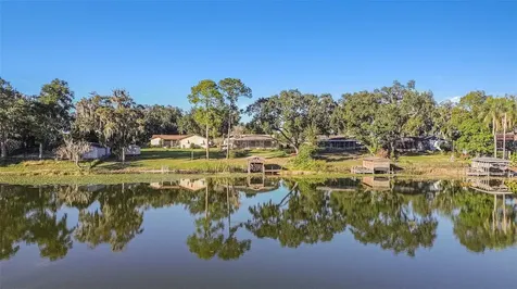 607 E Lakeshore Drive Ocoee FL 34761