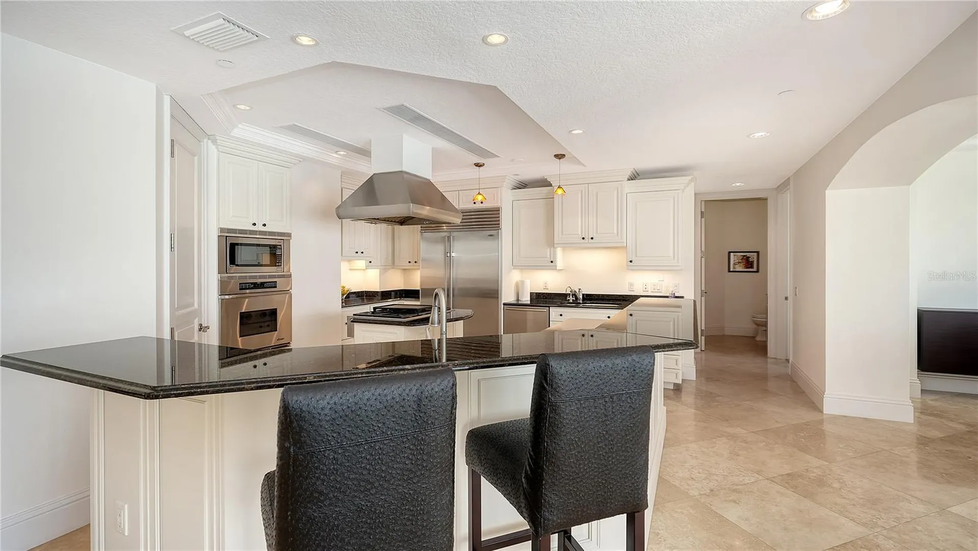 464 Golden Gate Point Sarasota FL 34236
