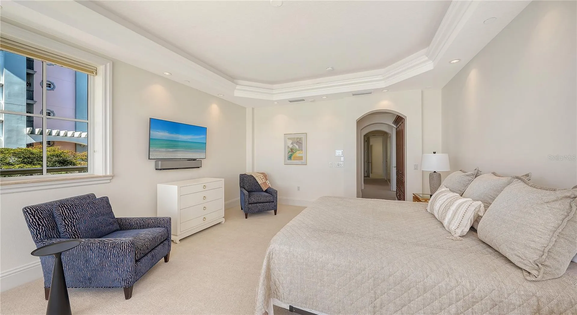 464 Golden Gate Point Sarasota FL 34236