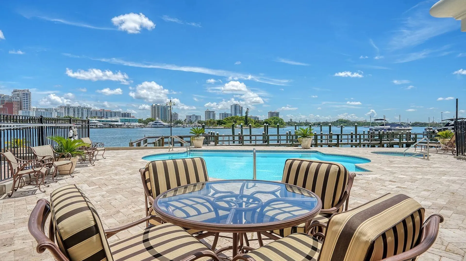 464 Golden Gate Point Sarasota FL 34236