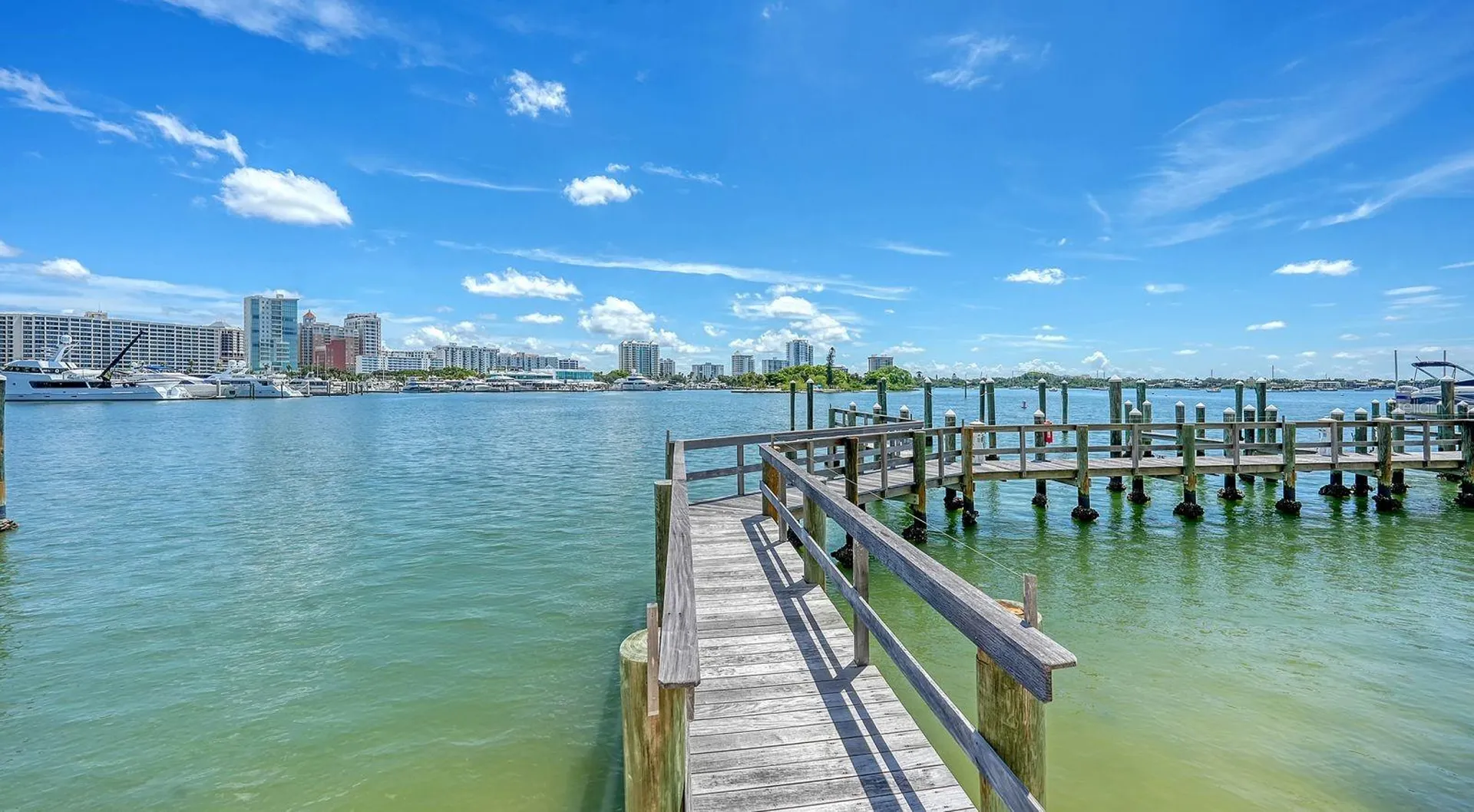 464 Golden Gate Point Sarasota FL 34236