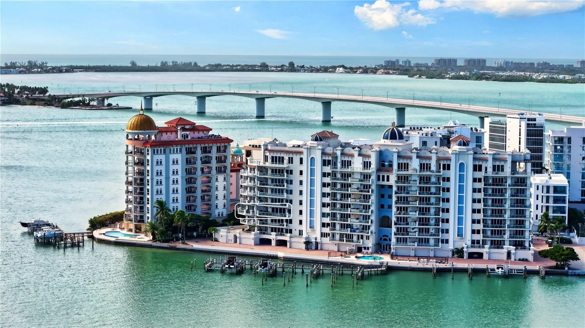 464 Golden Gate Point Sarasota FL 34236