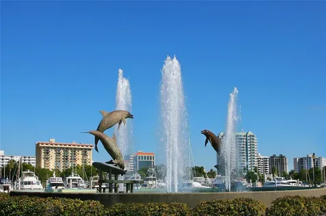 464 Golden Gate Point Sarasota FL 34236