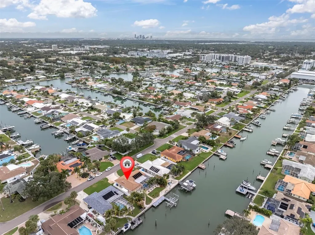 4200 46th Avenue S St Petersburg FL 33711