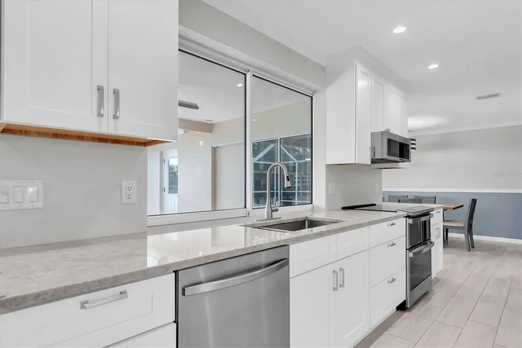 4200 46th Avenue S St Petersburg FL 33711