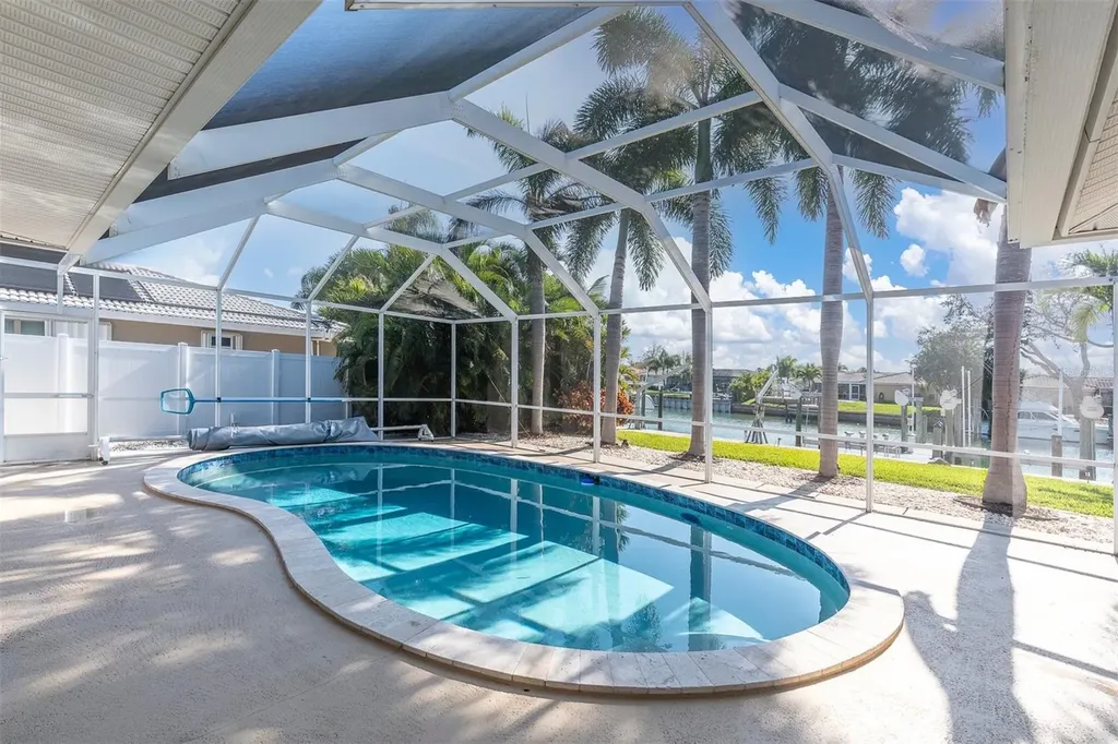 4200 46th Avenue S St Petersburg FL 33711