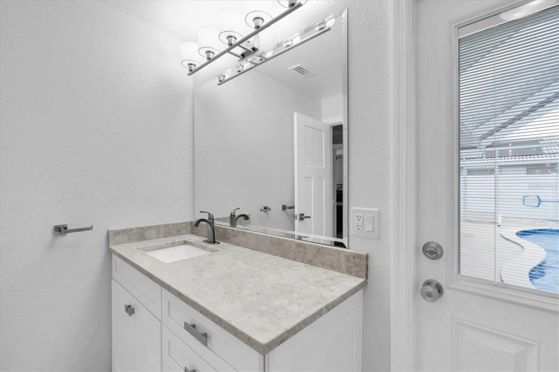 4200 46th Avenue S St Petersburg FL 33711