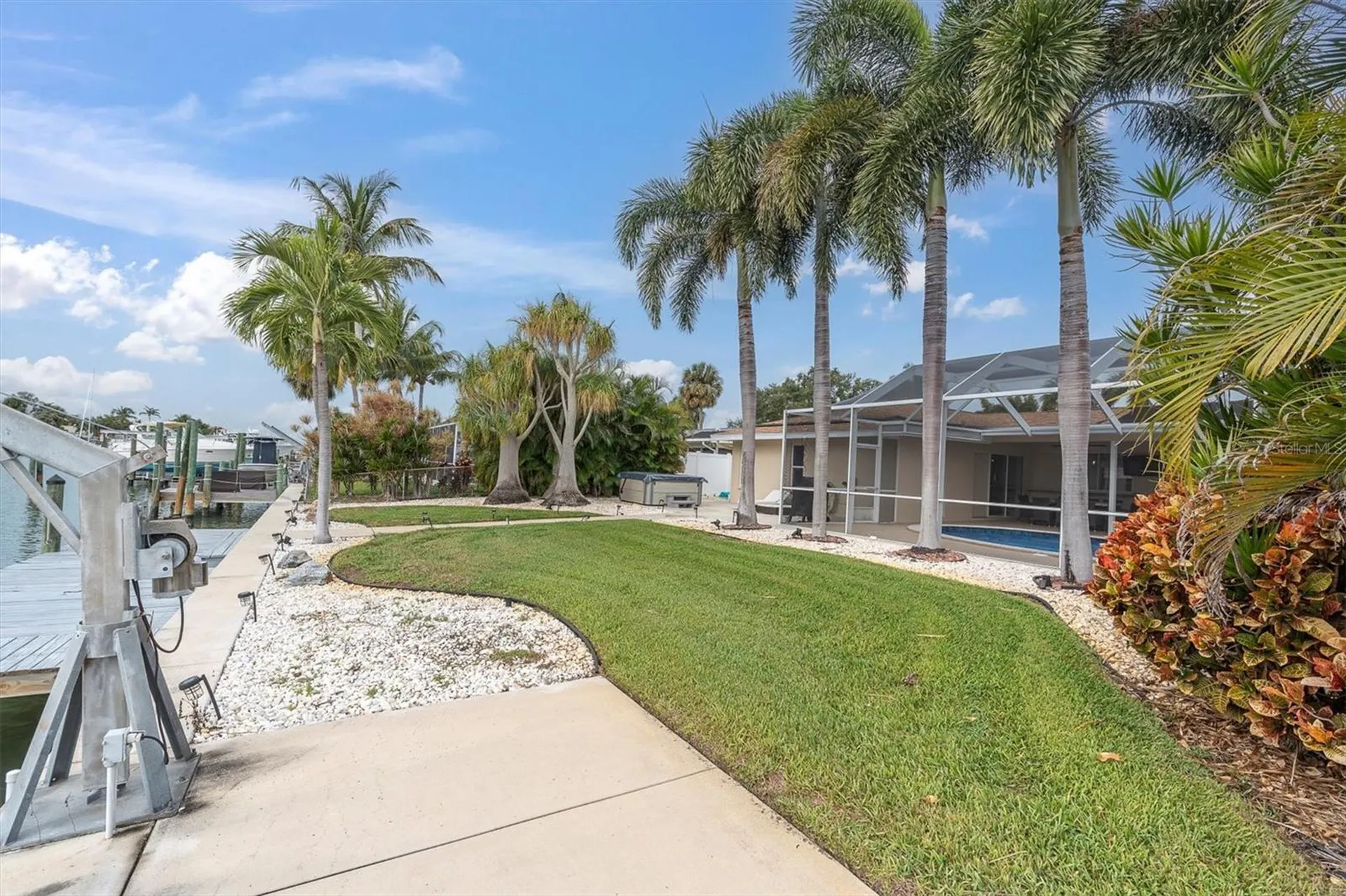4200 46th Avenue S St Petersburg FL 33711