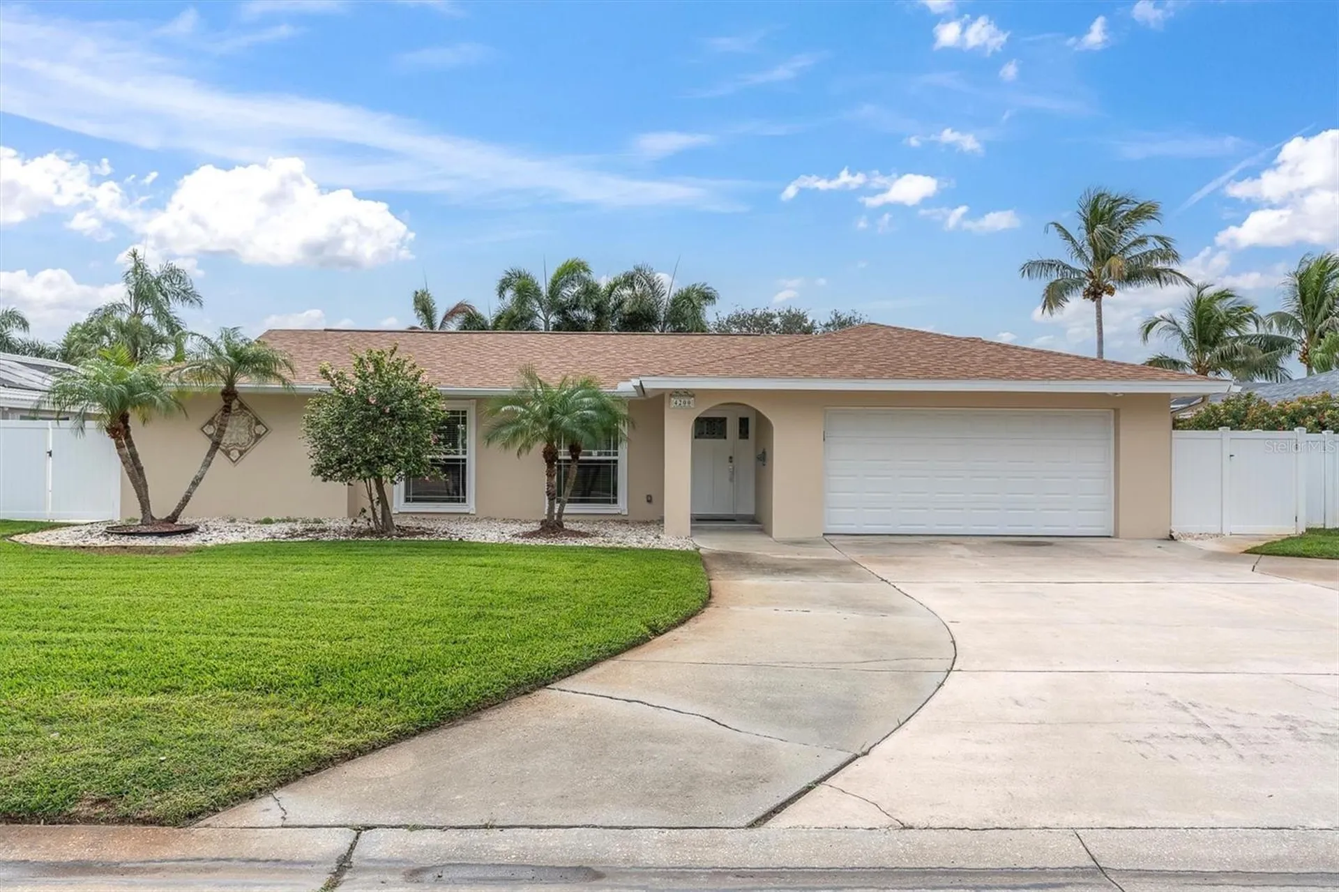 4200 46th Avenue S St Petersburg FL 33711