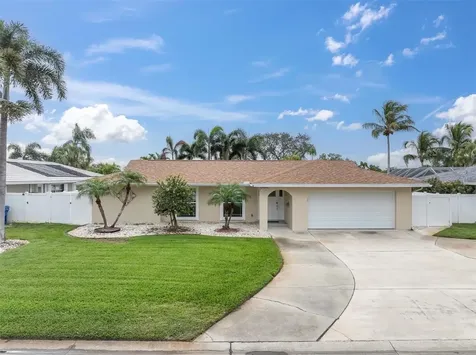 4200 46th Avenue S St Petersburg FL 33711
