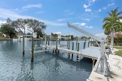 4200 46th Avenue S St Petersburg FL 33711