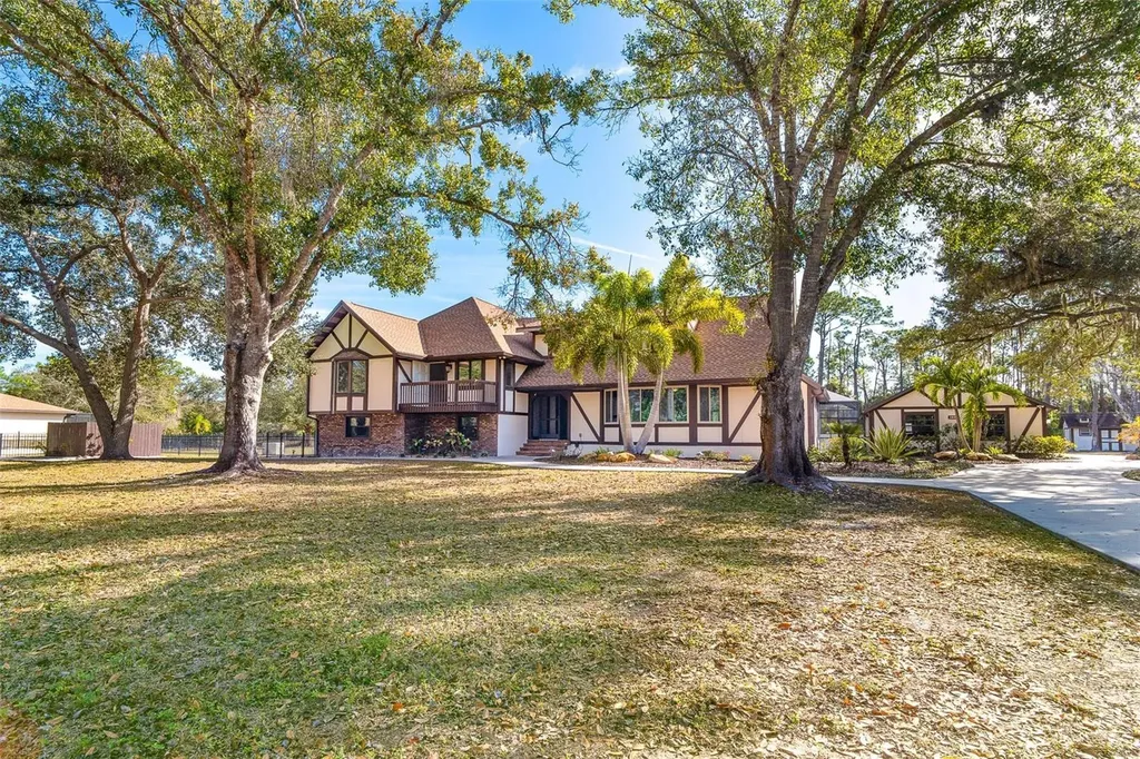 222 High Point Drive Venice FL 34292