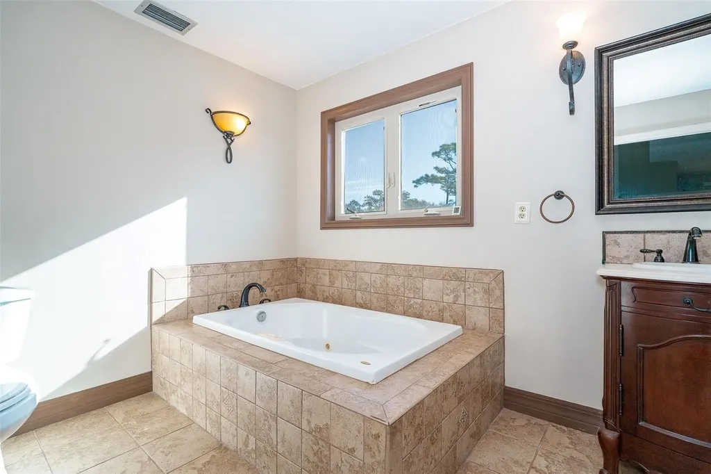 222 High Point Drive Venice FL 34292
