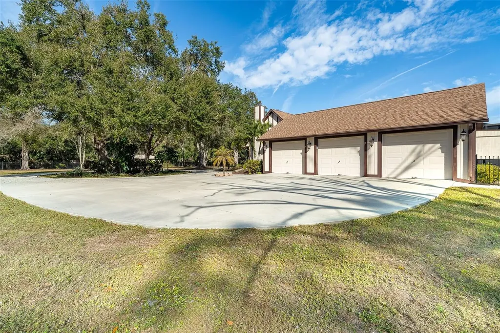 222 High Point Drive Venice FL 34292