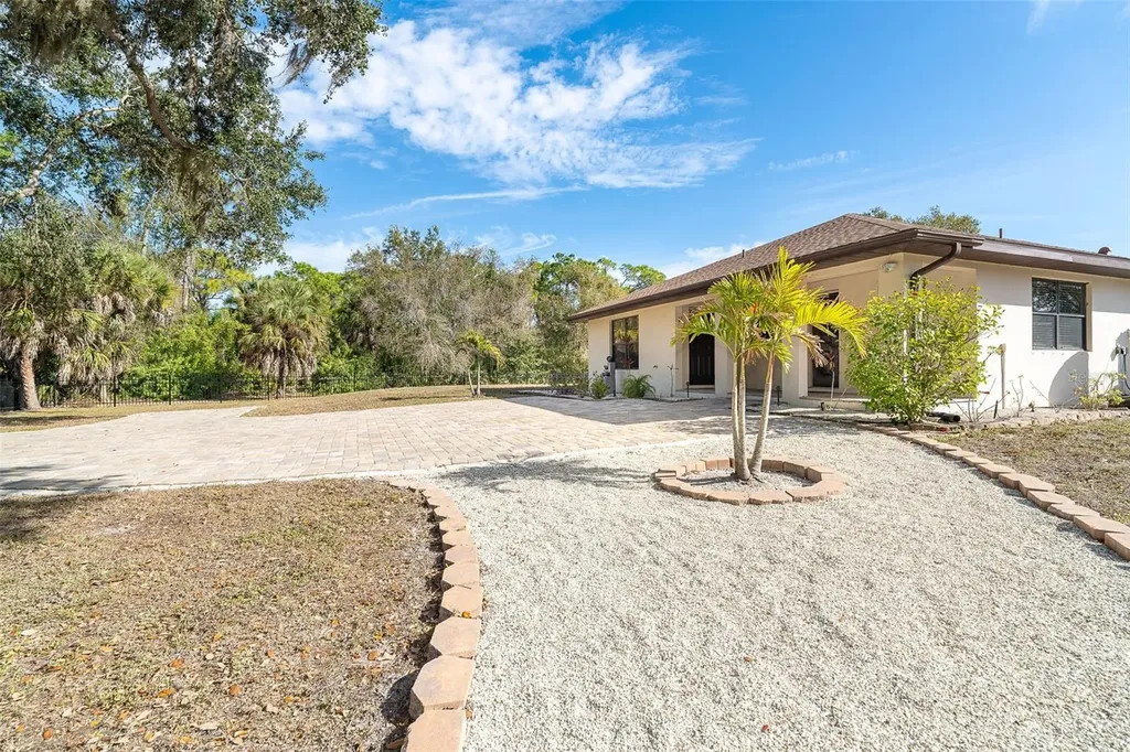 222 High Point Drive Venice FL 34292