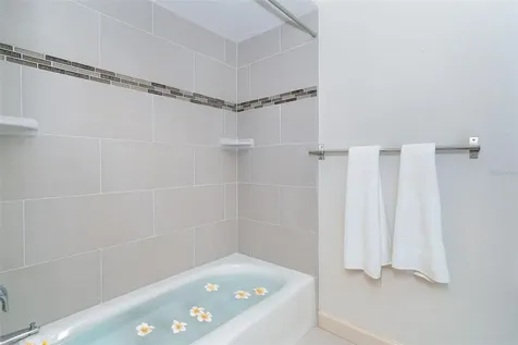 222 High Point Drive Venice FL 34292