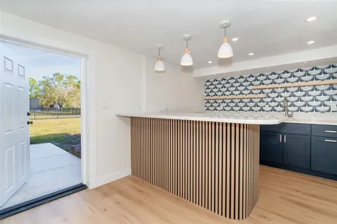 222 High Point Drive Venice FL 34292