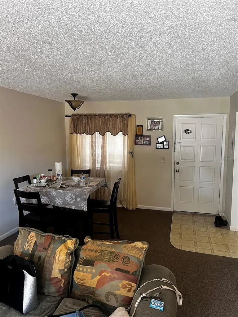 6312 Newtown Circle Tampa FL 33615