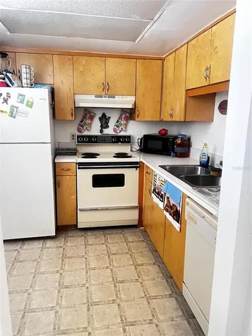 6312 Newtown Circle Tampa FL 33615