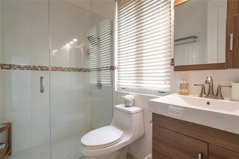44 Surfside Humacao PR 00791