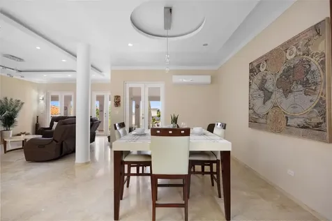 44 Surfside Humacao PR 00791