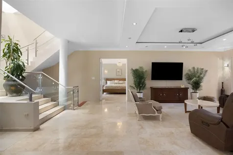 44 Surfside Humacao PR 00791