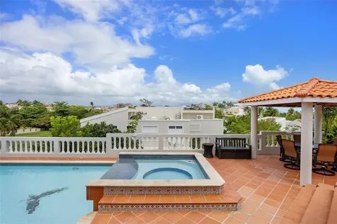 44 Surfside Humacao PR 00791