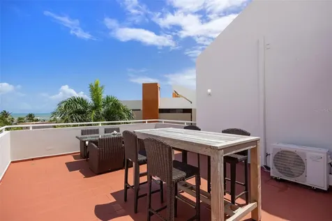 44 Surfside Humacao PR 00791