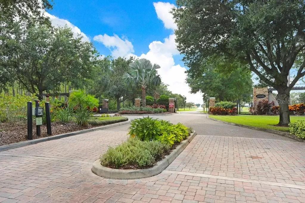 5333 Lake Venice Drive Wimauma FL 33598