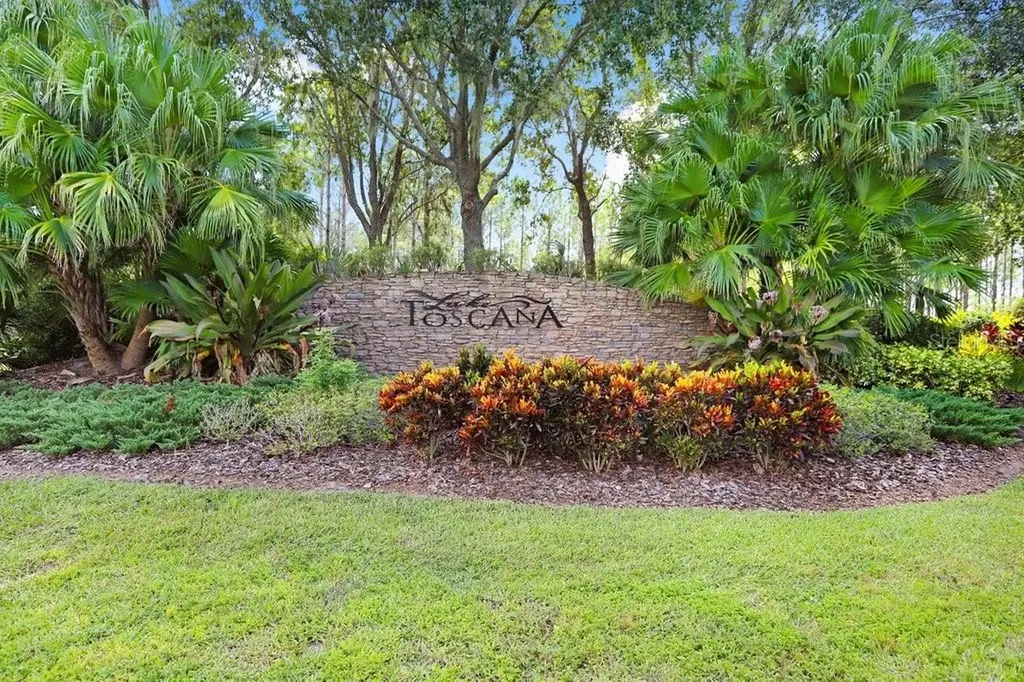 5333 Lake Venice Drive Wimauma FL 33598