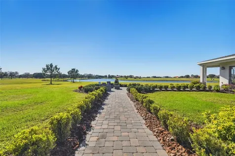 5333 Lake Venice Drive Wimauma FL 33598