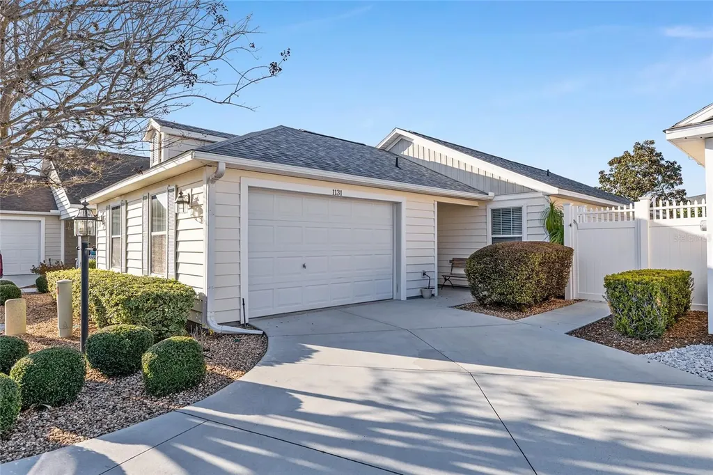 1131 Southern Sun Drive The Villages FL 32162