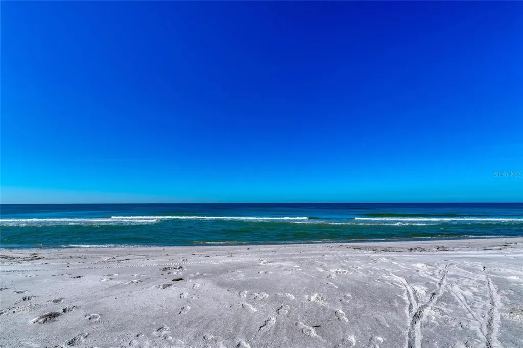 3808 Gulf Of Mexico Drive Longboat Key FL 34228