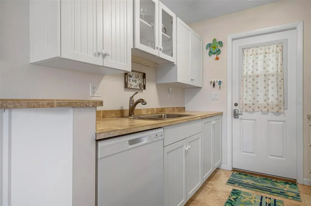 3808 Gulf Of Mexico Drive Longboat Key FL 34228