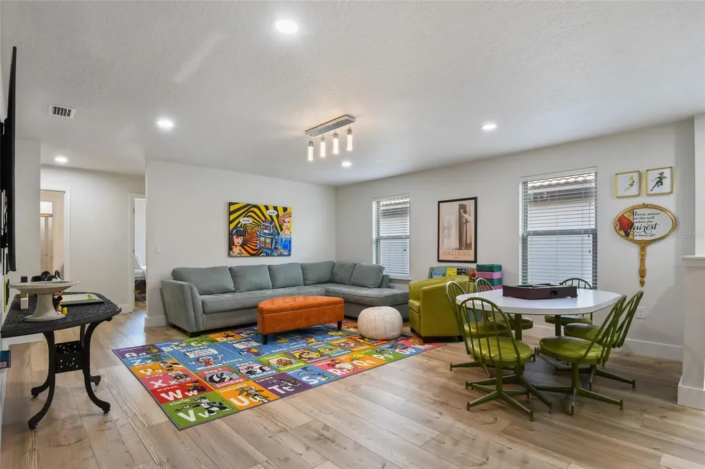 8869 Rhodes Street Kissimmee FL 34747