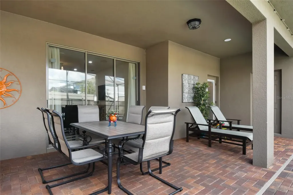 8869 Rhodes Street Kissimmee FL 34747
