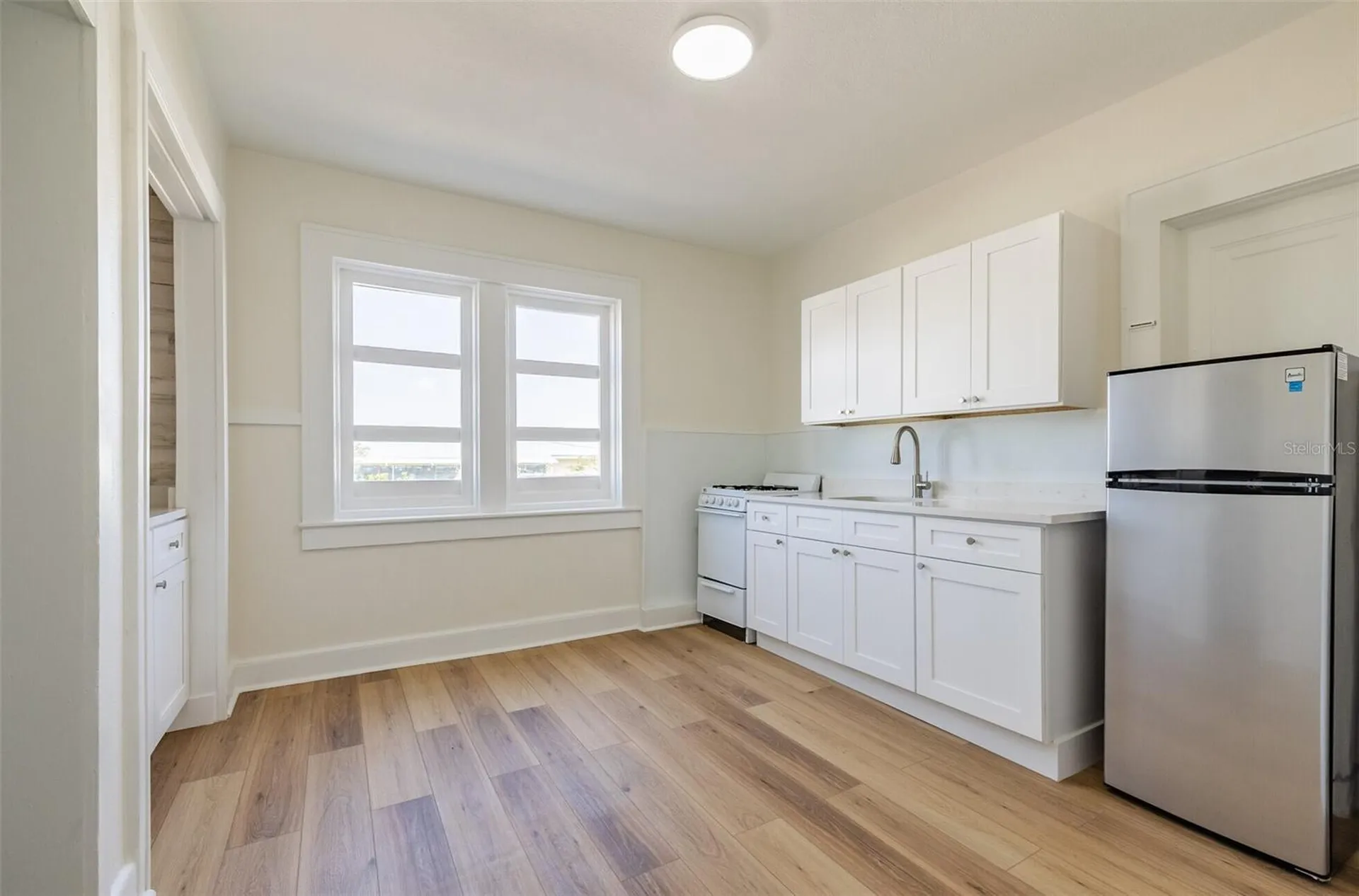 218 N Pinellas Avenue Tarpon Springs FL 34689