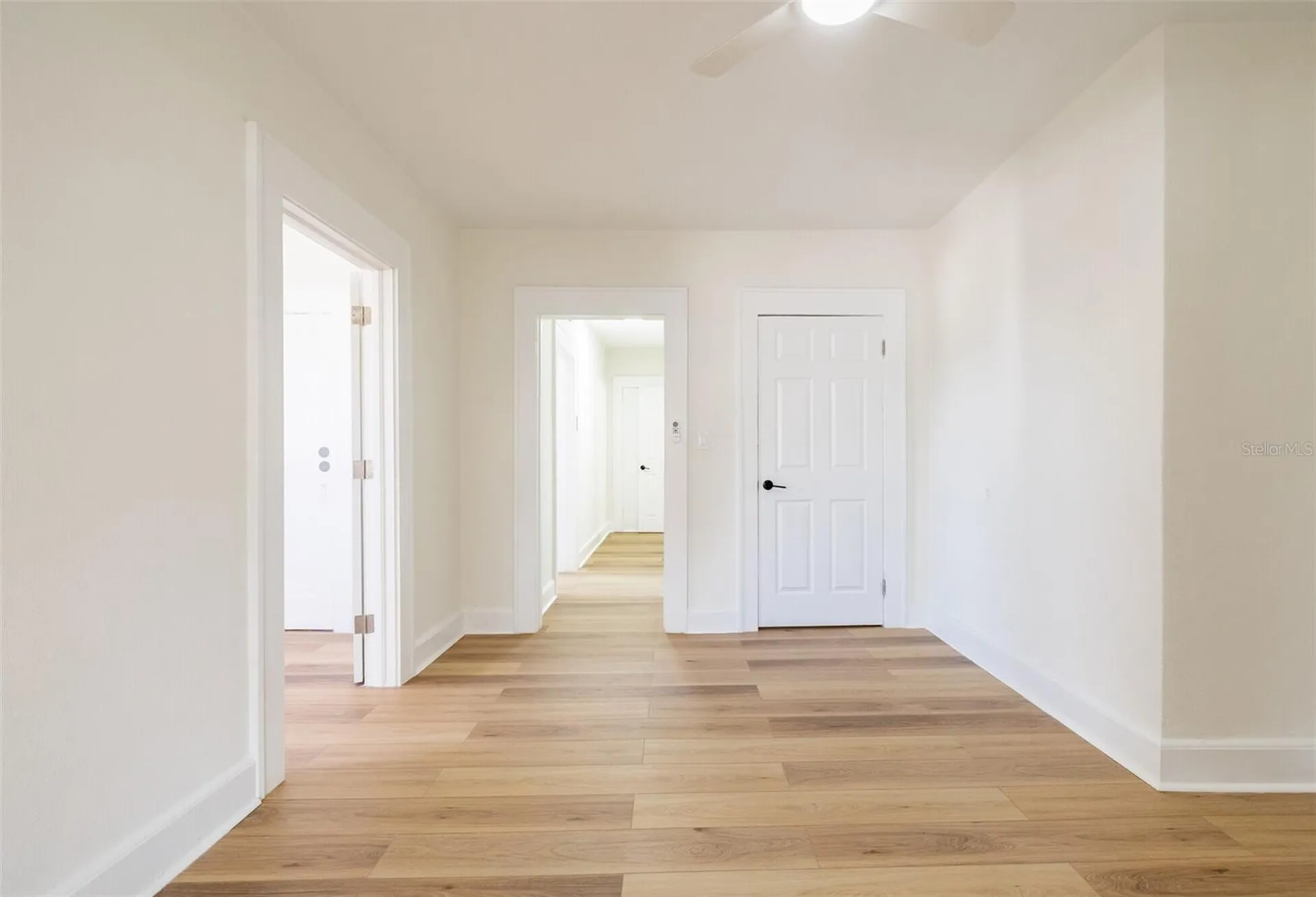 218 N Pinellas Avenue Tarpon Springs FL 34689