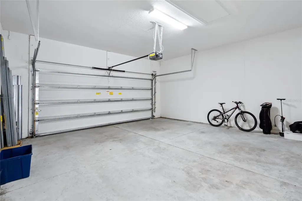 8416 Abingdon Court University Park FL 34201