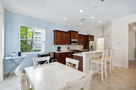 8416 Abingdon Court University Park FL 34201