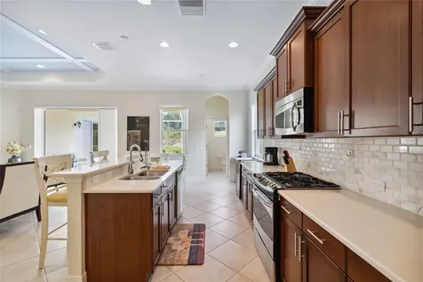 8416 Abingdon Court University Park FL 34201